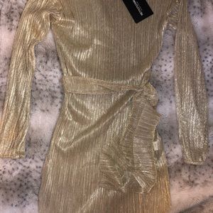 PrettyLittleThing dress